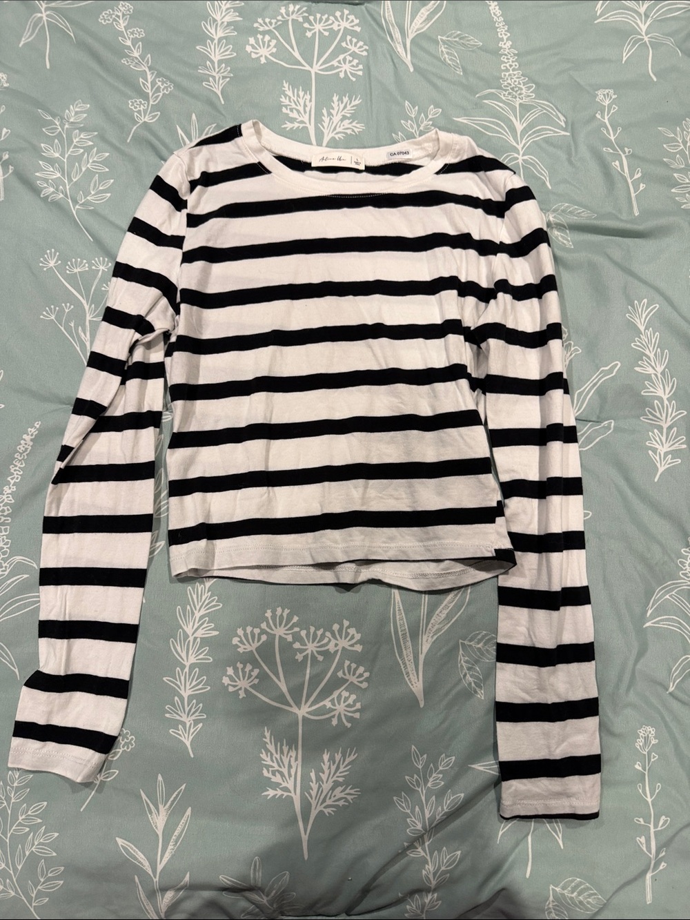 Active USA Black & White Striped Long Sleeve Tee